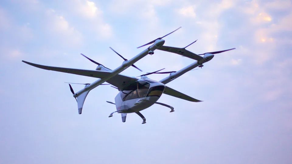機機