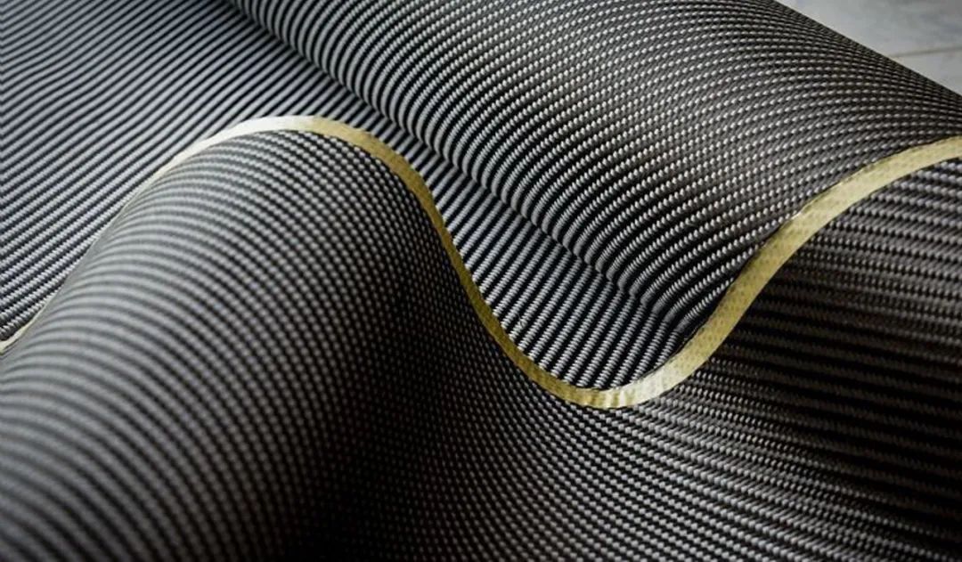640 (1)
